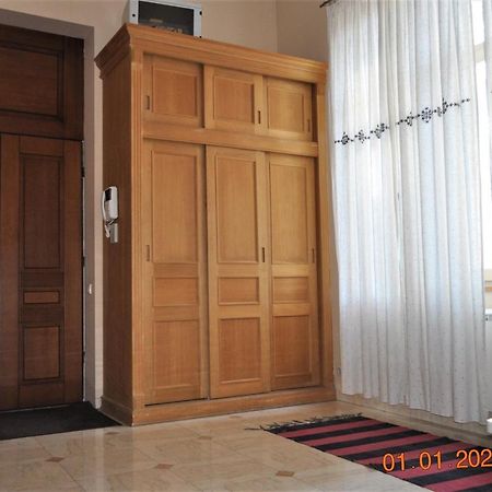 Great 144 Sq.M. Apartment In The Center Of 키예프 외부 사진